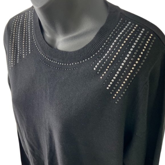 🌸4/$50🌸 Crewneck Sweater with Metallic Beads - Picture 1 of 8